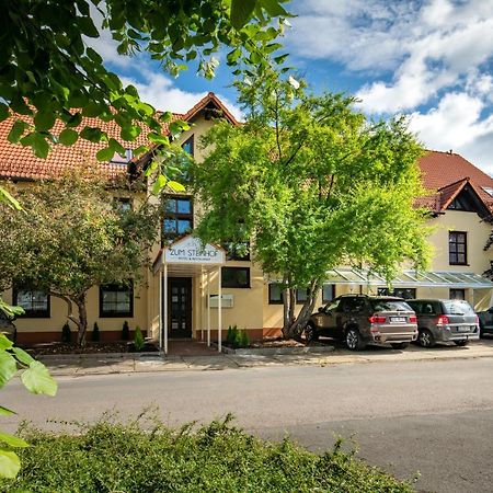 Hotel Zum Steinhof Bad Blankenburg Exterior foto